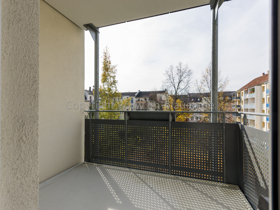 EBK – Süd-Balkon – Bad mit Fenster | 2-Zimmer-Wohnung Plauen Haselbrunn - Foto 5