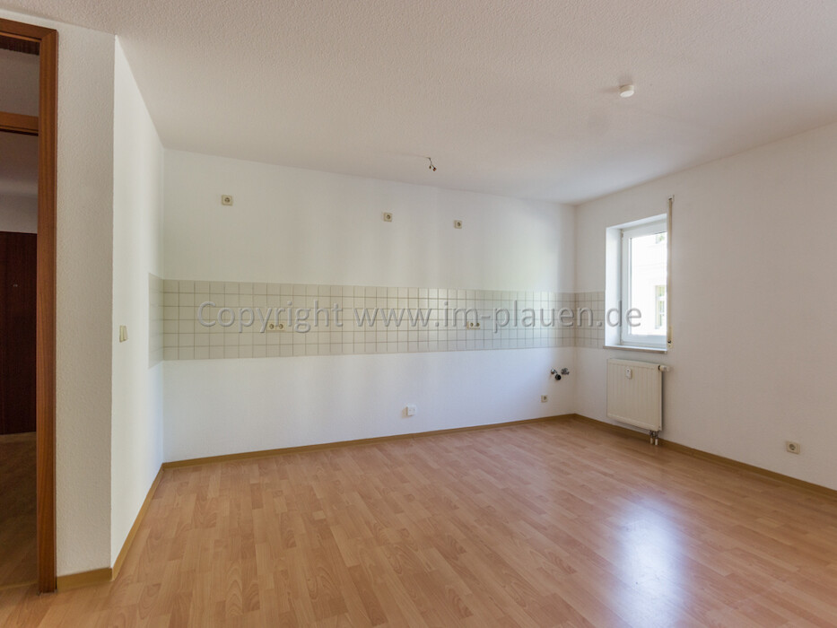 Erdgeschoss – Aufzug – offene Küche | 2-Zimmer-Wohnung Plauen Zentrum - Photo 2