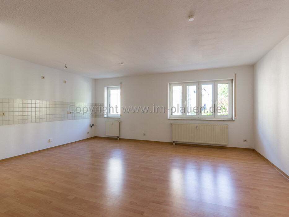 Erdgeschoss – Aufzug – offene Küche | 2-Zimmer-Wohnung Plauen Zentrum - Foto 1