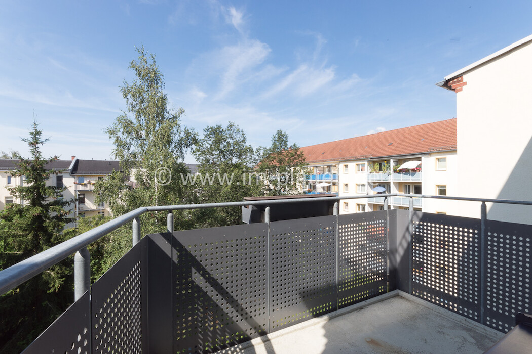 Balkon - separates WC - Badewanne - 76 m² | 3-Zimmer-Wohnung Plauen Haselbrunn - Foto 1