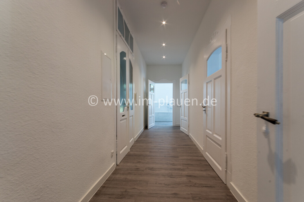 Balkon - Kamin - Tageslichtbad - Dusche | 2-Zimmer-Wohnung Plauen Westend - Foto 5