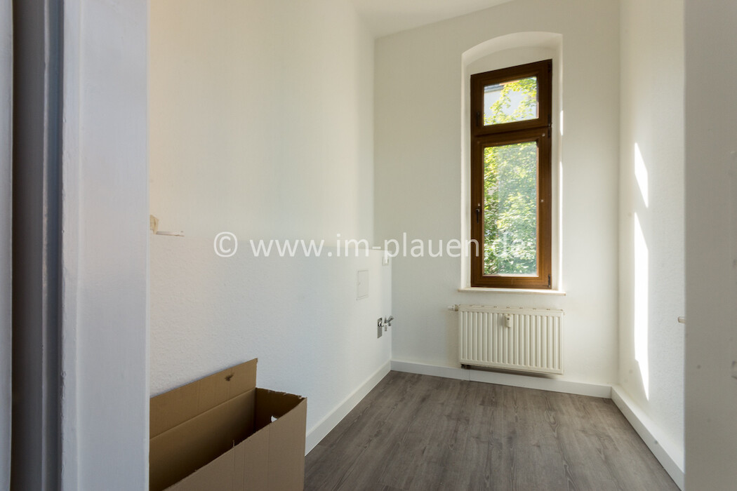 Balkon - Kamin - Tageslichtbad - Dusche | 2-Zimmer-Wohnung Plauen Westend - Foto 5