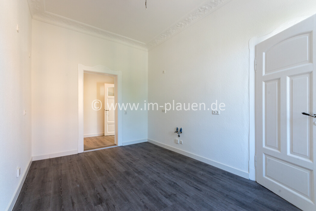 Balkon - Kamin - Tageslichtbad - Dusche | 2-Zimmer-Wohnung Plauen Westend - Foto 1