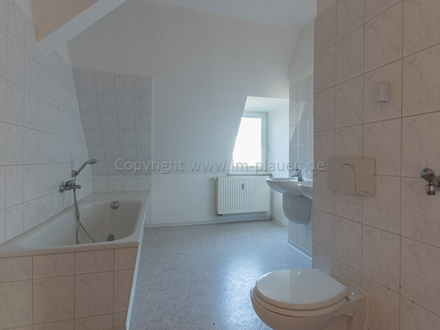 Einbauküche - Tageslichtbad - Weitblick - Laminat | 4-Zimmer-Wohnung Plauen Hofer Vorstadt - Foto 3