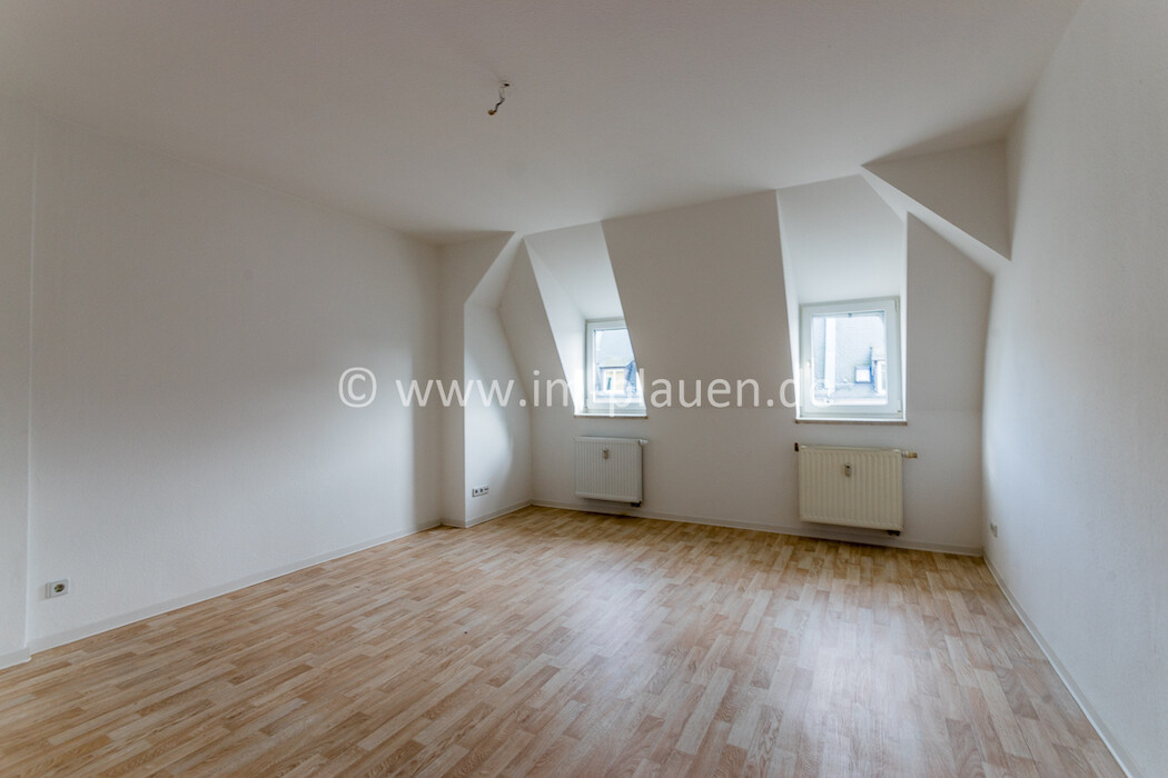Einbauküche - Tageslichtbad - Weitblick - Laminat | 4-Zimmer-Wohnung Plauen Hofer Vorstadt - Foto 4