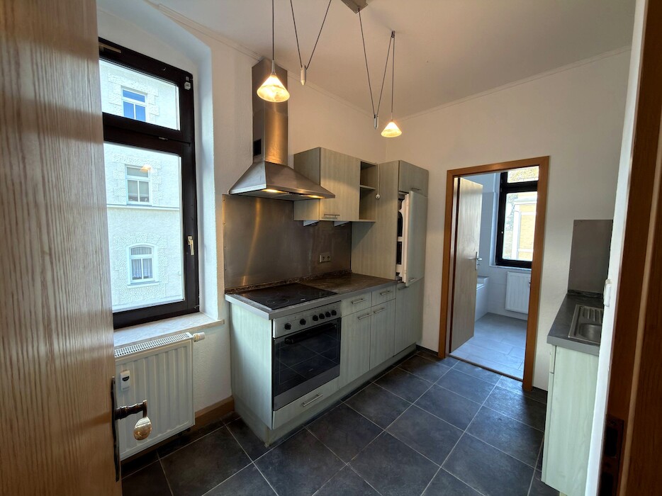Einbauküche - Badewanne - Tageslichtbad - Stellplatz | 2-Zimmer-Wohnung Plauen Haselbrunn - Foto 2