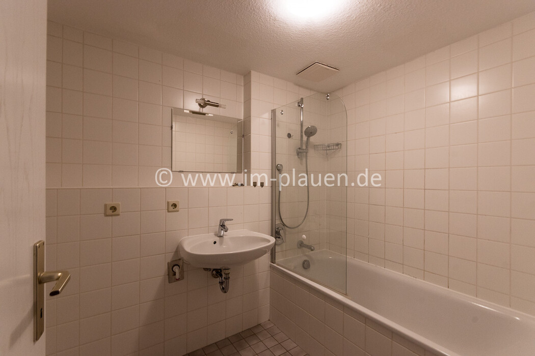3 Zimmer DG-Maisonettewohnung in Auerbach Nicolaipassage zu vermieten - Balkon-Aufzug - Photo 2