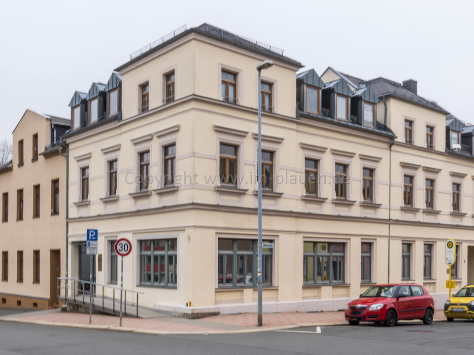 Weitblick – Bad mit Fenster – EBK möglich - Dachgeschoss | 3-Zimmer-Wohnung Plauen Ostvorstadt - Photo 4