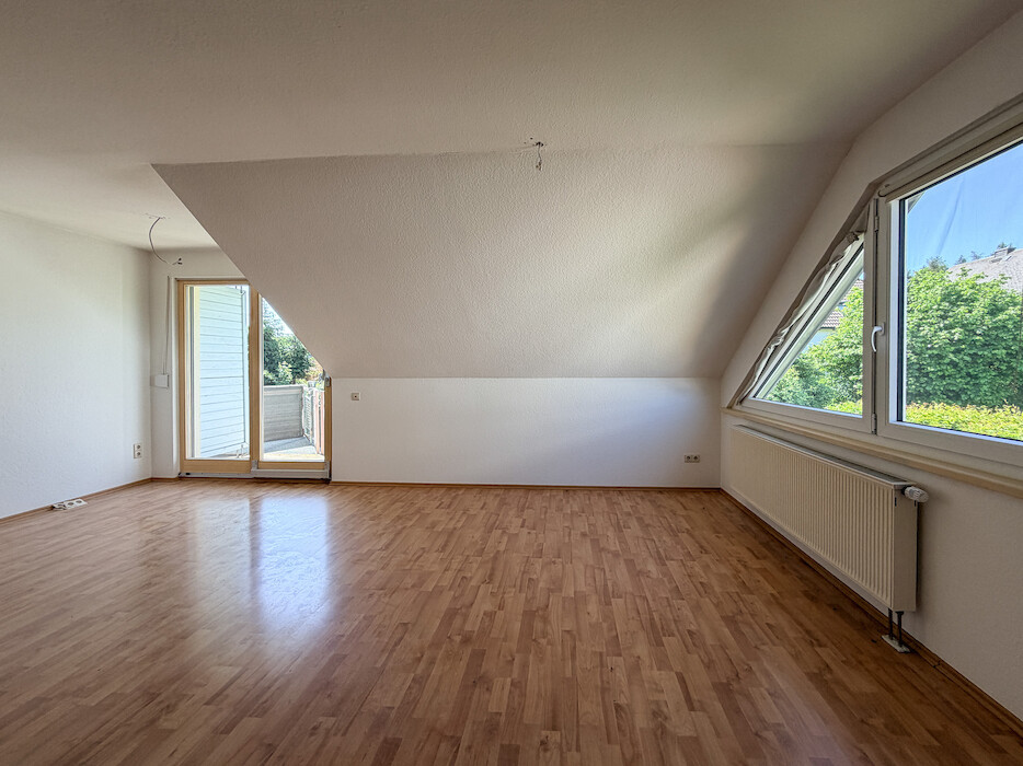 Balkon – Außenstellplatz – Bad mit Fenster | 2-Zimmer-Wohnung Plauen Neundorf - Photo 5