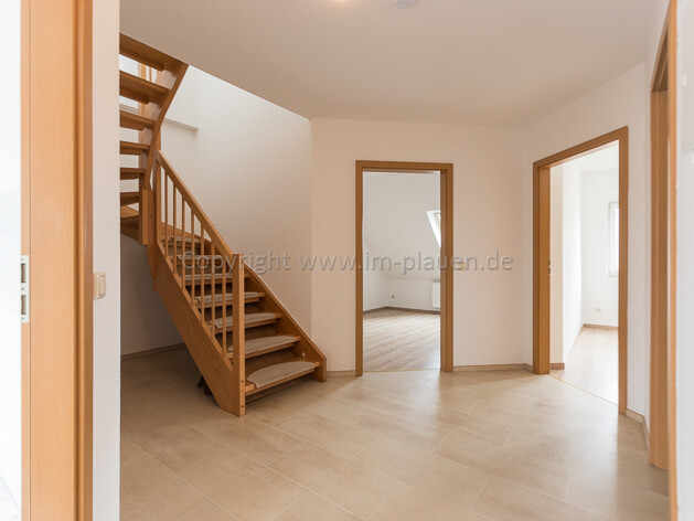 Balkon – Aufzug – 108 m² | 4-Zimmer-Maisonette Plauen Seehaus - Foto 3