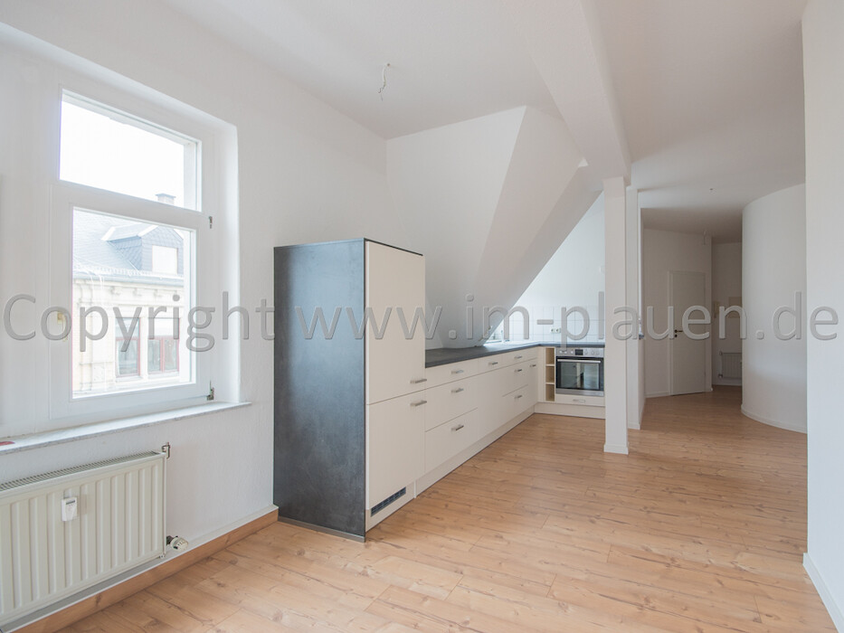Einbauküche – Fernblick – Dachgeschoss | 2-Zimmer-Wohnung Plauen Hradschin - Foto 4