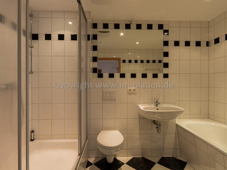 Balkon – modernes Bad – Weitblick | 2-Zimmer-Wohnung Plauen Seehaus - Foto 5