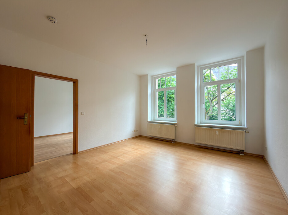 Balkon – Außenstellplatz – Südvorstadt | 2-Zimmer-Wohnung Plauen - Foto 1