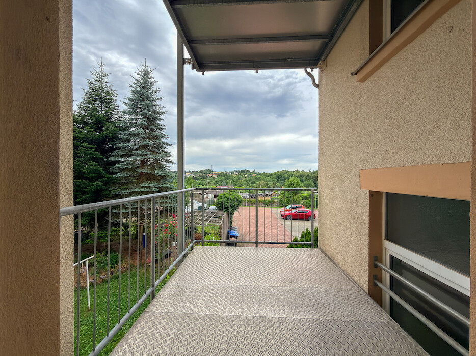 Balkon – Außenstellplatz – Südvorstadt | 2-Zimmer-Wohnung Plauen - Photo 5