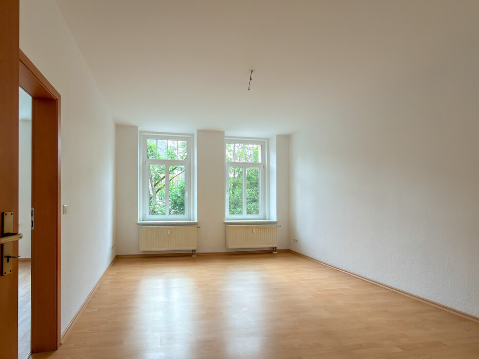 Balkon – Außenstellplatz – Südvorstadt | 2-Zimmer-Wohnung Plauen - Foto 2