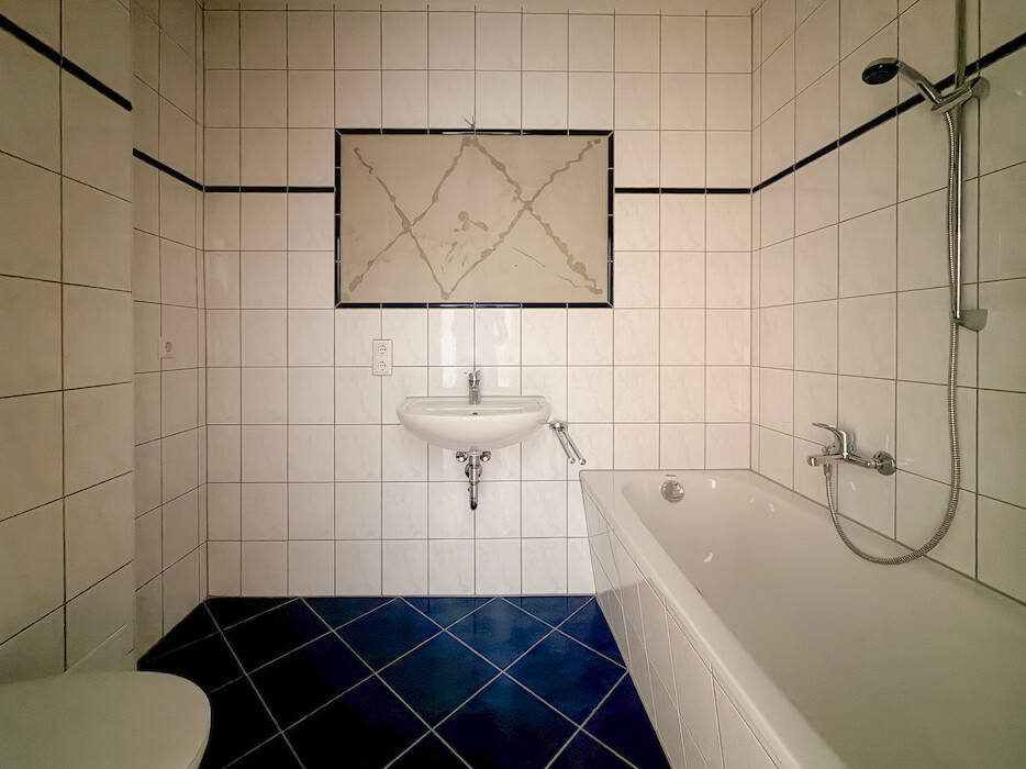 Balkon – Außenstellplatz – Südvorstadt | 2-Zimmer-Wohnung Plauen - Foto 4