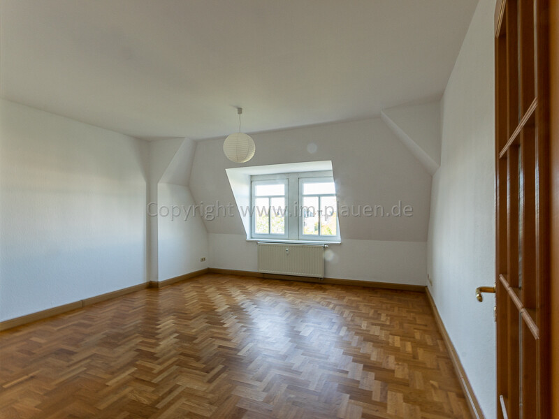 EBK – Balkon – Eiche Parkett | 4-Zimmer-Wohnung Plauen Seehaus - Photo 4