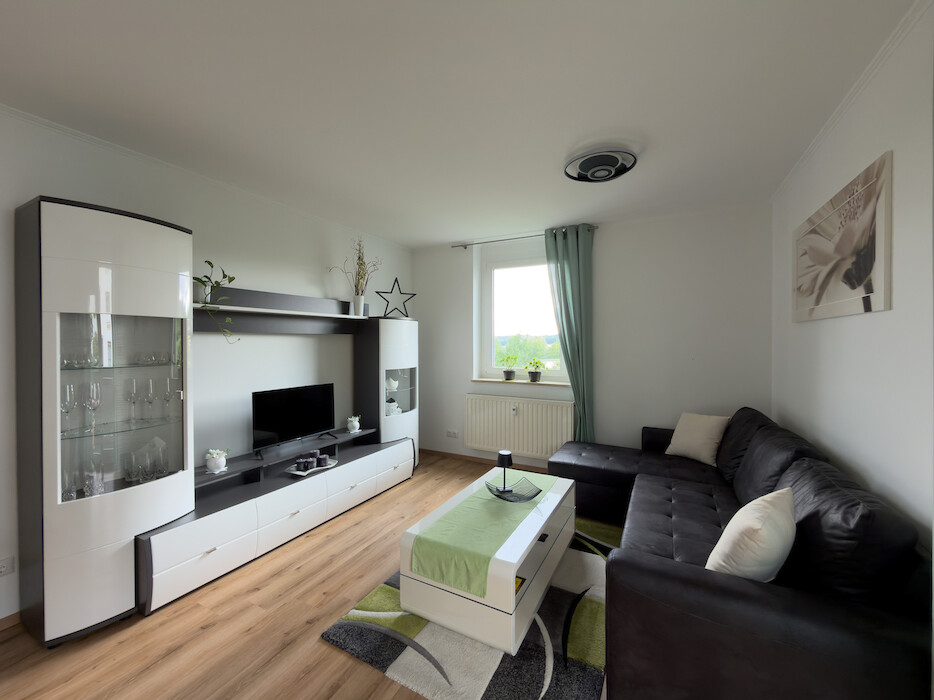 Möbliert – Aufzug – Tiefgarage | 3-Zimmer-Wohnung Plauen Reusa - Foto 1