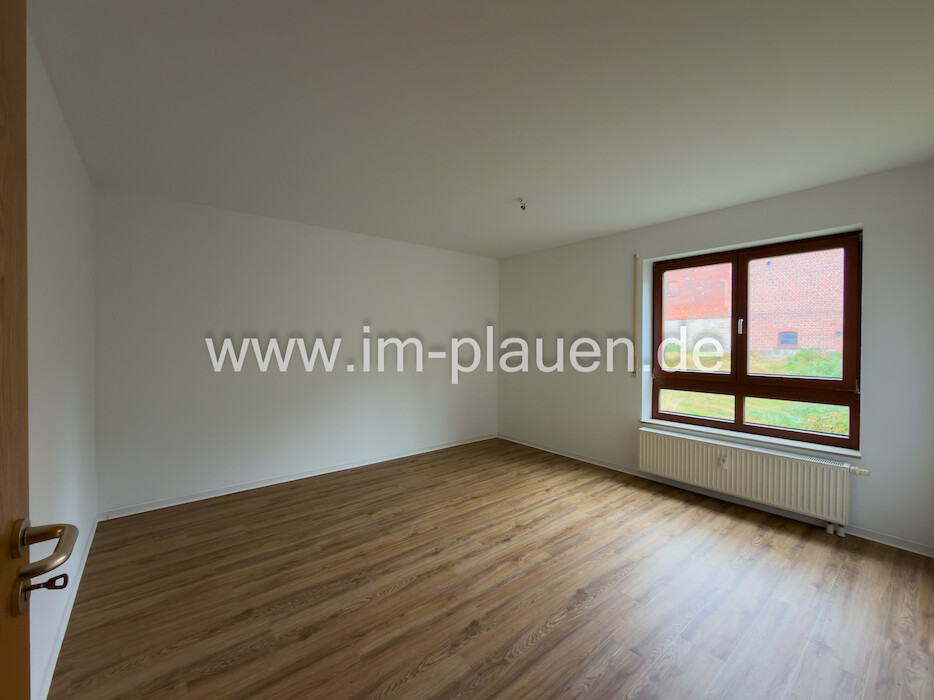 großzügiger Balkon – Tageslichtbad – offene Wohnküche 2-Zimmer-Wohnung Lengenfeld - Foto 2