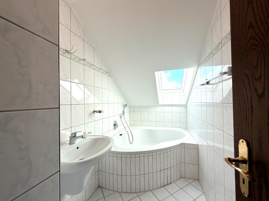 4 Zimmer Maisonettwohnung - Mit Aufzug - - Foto 2